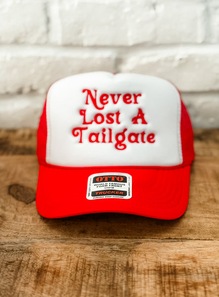 NEVER LOST A TAILGATE TRUCKER HAT
