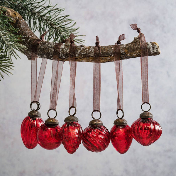 Set of 6 Small Mixed design 1" Red Crackle Glass Baubles