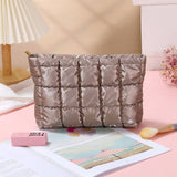 Puffer cosmetic bag small toiletry zipper bag: Red