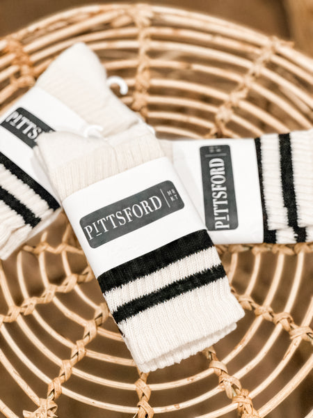 BLACK STRIPED VINTAGE MRKT SOCKS